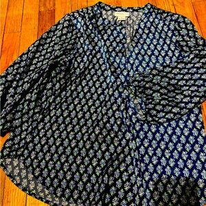 Silky dark blue flower print half sleeved blouse